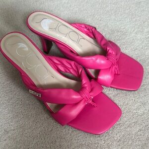 Sugar Women's Fuchsia Knotted Heels